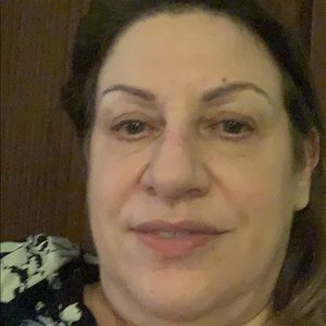 Meet your Posher, Debra